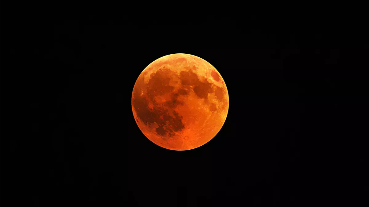 Residents in the UAE will be able to see a lunar eclipse on October 28