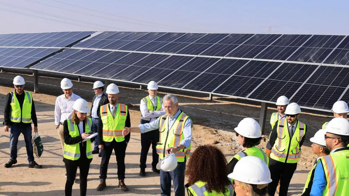  World's biggest solar plants will become fully operational this year in UAE