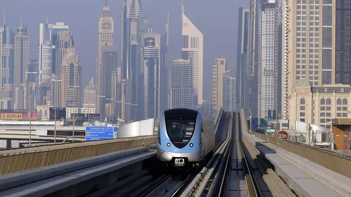 RTA has announced extended operational hours this weekend for the Dubai Metro