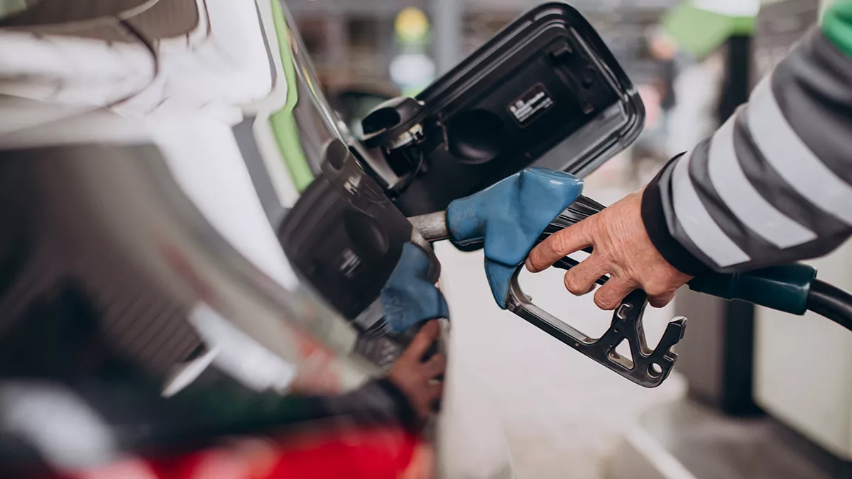 Petrol and diesel prices in UAE for January 2024 has been announced