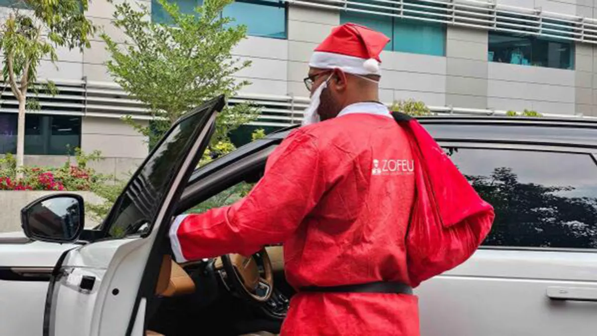 Chauffeur services by Santa Claus to make your ride cheery this Christmas