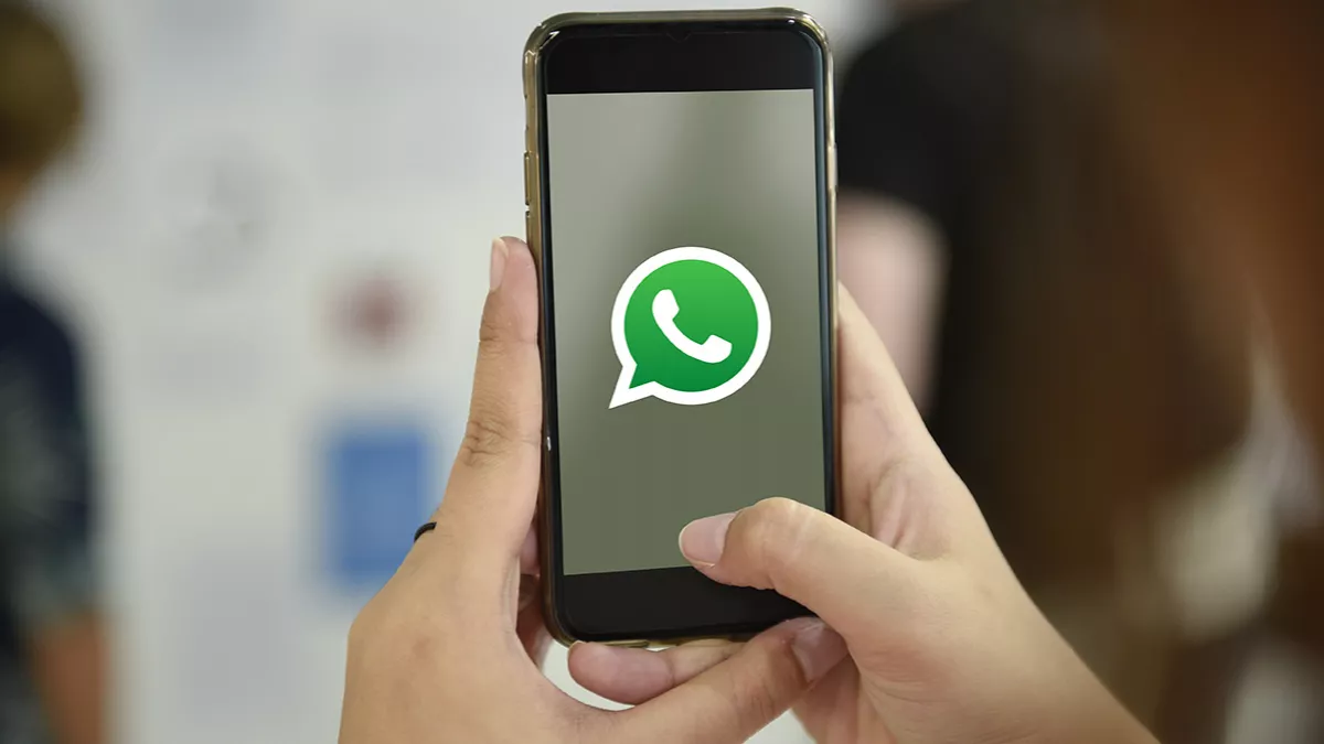 WhatsApp to stop supporting older iphones in the UAE from May 2025