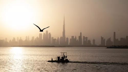 Eight hours of sunlight and an average temperature of 24.6°C during winter make Dubai Travelbag‘s best winter sun destination 