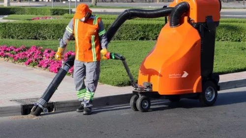 Street cleaners from Dubai Municipality and private entities make the city spotless after New Year celebrations 