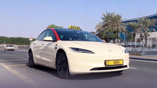 Dubai taxi company to expand fleet with 250 new electric taxis