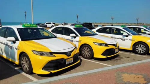 Iconic yellow and white colour taxis reappears as part of the 52nd Union Day celebrations